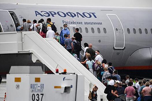 По прогнозам, пассажирские авиаперевозки в этом году могут снизиться на 15%