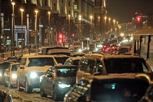 Москва вышла из десятки самых загруженных городов мира