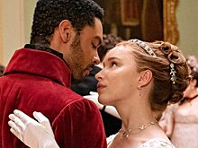 «Они знают больше, чем остальные»: Фиби Дайневор раскрыла реакцию семьи на откровенные сцены «Бриджертонов»