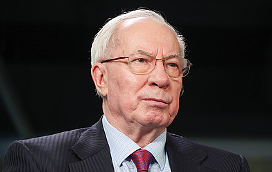 Азаров: антикоррупционное расследование выведет на Зеленского