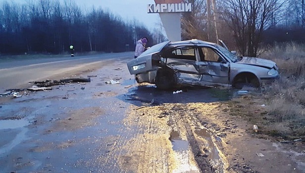 Ребенок и двое взрослых погибли в страшной аварии в Ленобласти