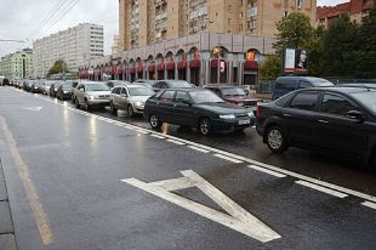В Челябинске водителям трамваев запретили "обилечивать" пассажиров