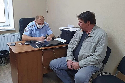 Шофер не нянька: жители Анапы встали на защиту водителя, обматерившего школьника