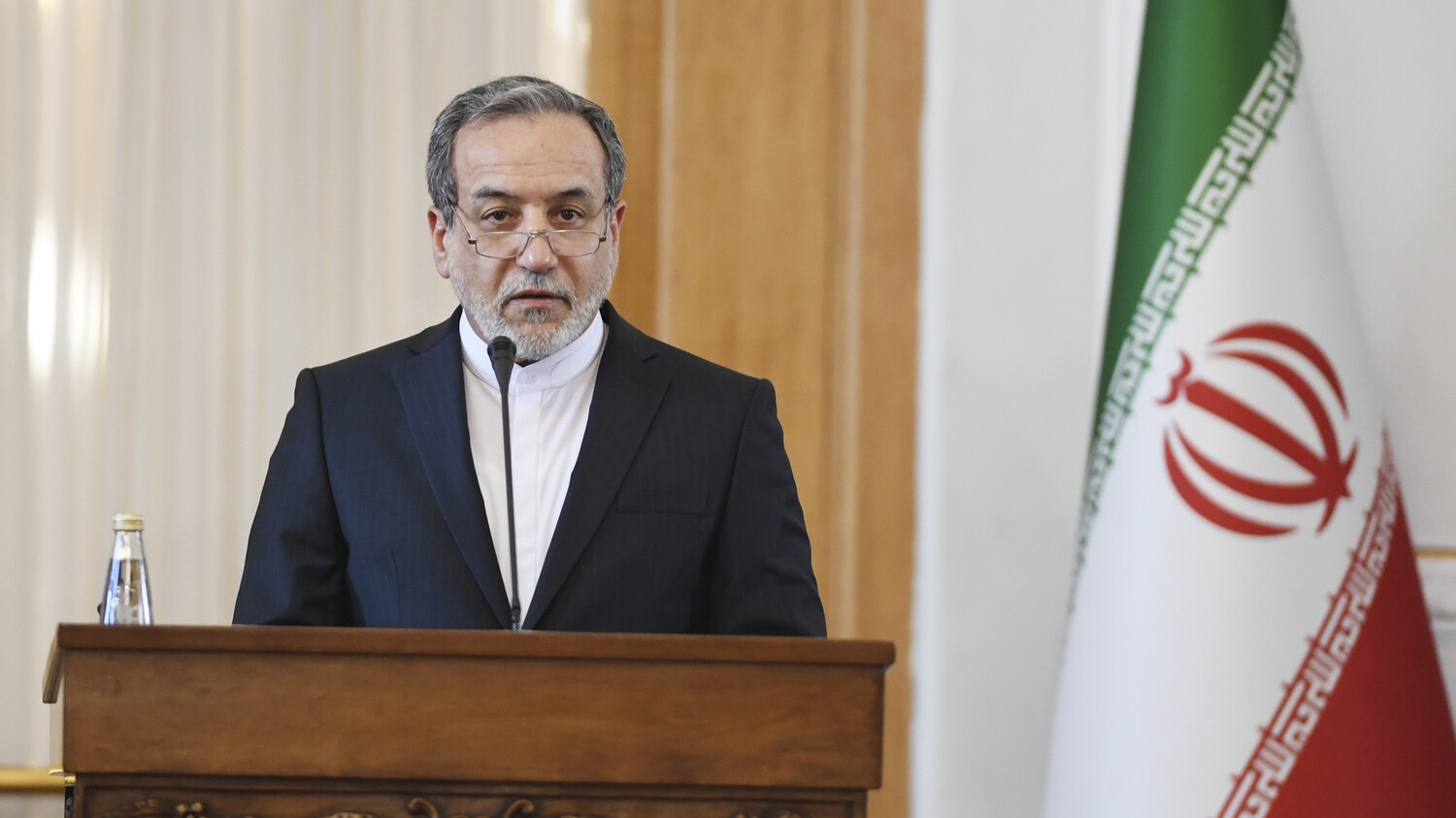 В Иране раскрыли детали переговоров с США по ядерной проблеме