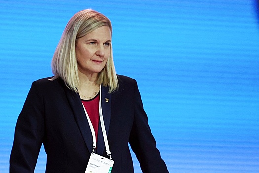 Новый президент МОК Кирсти Ковентри побила все рекорды, едва вступив в должность