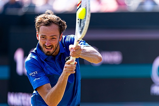 Медведев выиграл 400 матчей на уровне ATP,  но хочет считать титулы