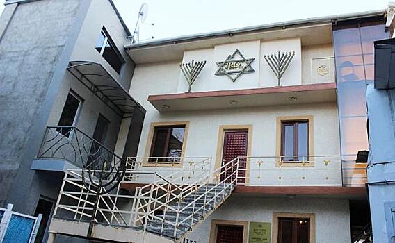 Нападение радикалов на синагогу в Ереване - кто и зачем?