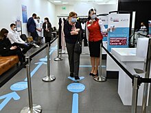 Глава Роспотребнадзора рекомендовала россиянам привиться до начала сезона летних отпусков