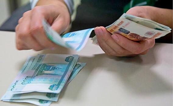 Экономист Абрамов: Запад ненароком помогает рублю