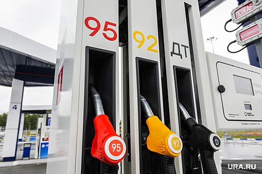 Минэнерго РФ: рост биржевой цены бензина Аи-95 связан с повышенным спросом