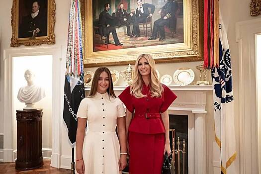 13-летняя дочь Иванки Трамп одолжила у матери платье за 165 тысяч рублей