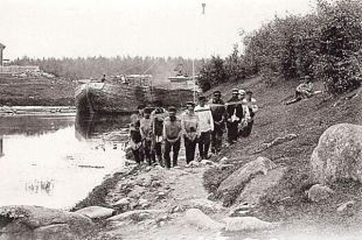 Бурлак, бакенщик и заготовщик льда. Исчезнувшие профессии Волги