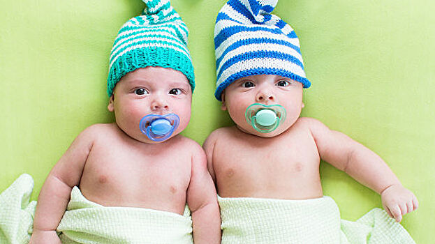 Гены или случайность? Ученые разгадали секрет появления близнецов