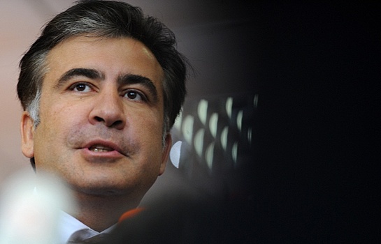 Саакашвили рассказал об унижении Украины «нафталиновыми политиками»