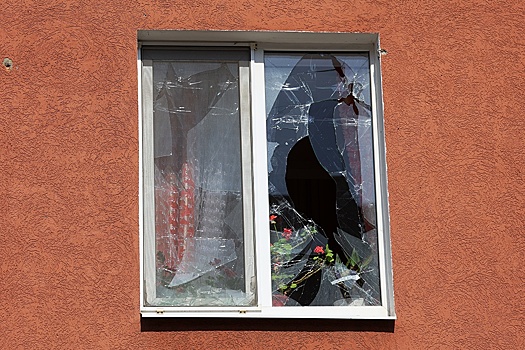Гладков сообщил о повреждении многоэтажек и гимназии в Белгороде при атаке ВСУ