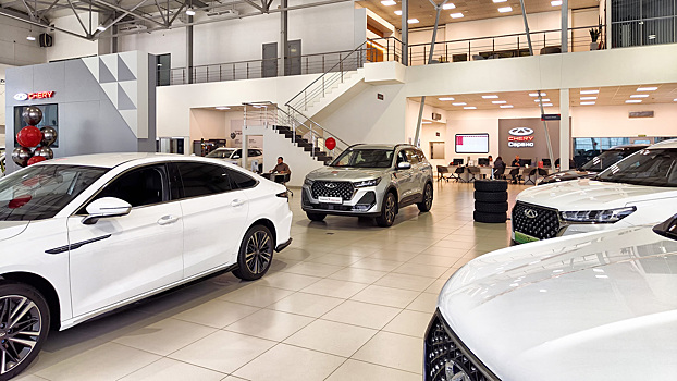 Российские дилеры спрогнозировали продажи и цены автомобилей в 2025 году