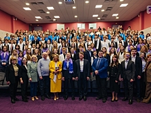 Вечные ценности русской классики: литературная встреча с Евгением Мироновым открыла проект «Чтецкие программы»