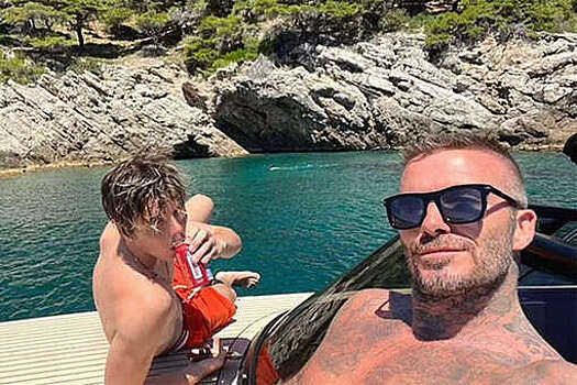 Дэвид Бекхэм выложил фото из отпуска в Хорватии с младшим сыном