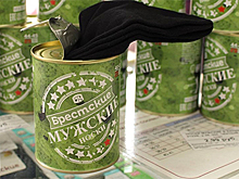 Белорусский чулочный комбинат подготовил к 23 Февраля консервированные носки