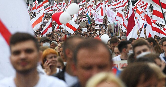 ДС (Украина): борьба за белорусских айтишников проиграна. Почему Латвия оказалась умнее Украины