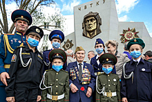 На территории бывшего ЧВТКУ открыли памятник танкистам