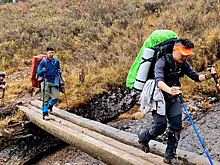 В Китае набирают популярность хайкинг, скалолазание и спелеология