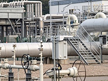 Страны ЕС опустошают газовые хранилища рекордными темпами