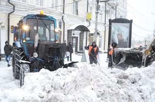 Количество соли на петербургских дорогах зимой сократят до 5%