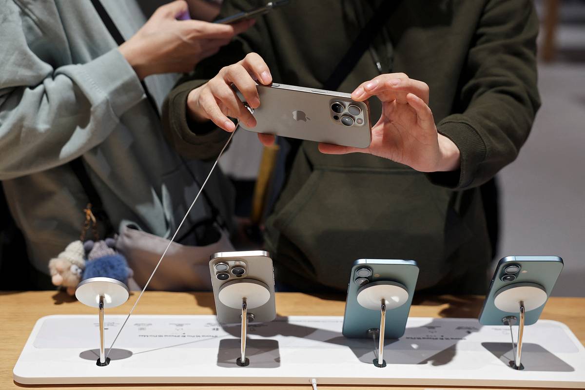 Названы самые выгодные iPhone для покупки осенью