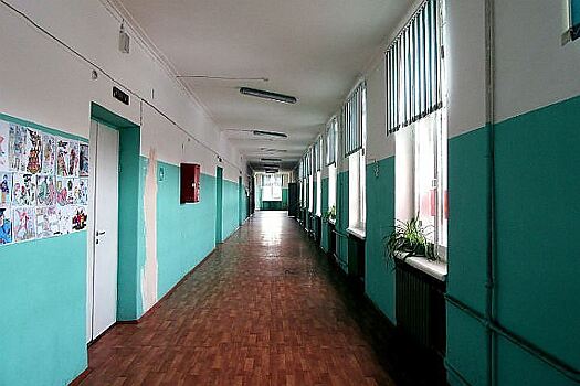 СК возбудил дело в связи с падением школьника из окна в Ульяновске
