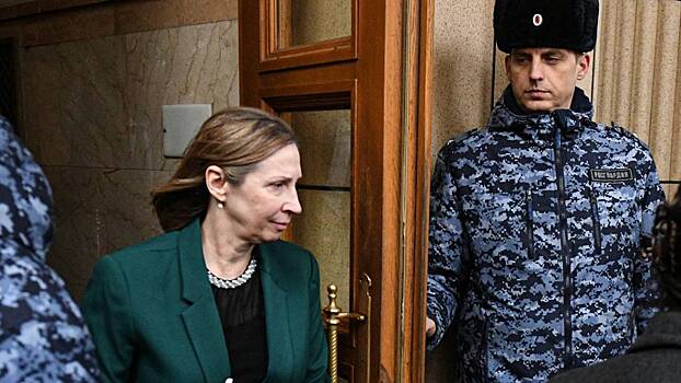 Женское лицо Байдена: чего ждать от нового посла США в России Линн Трейси