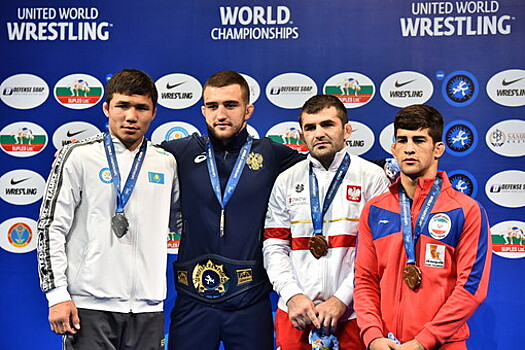 Сборная России по борьбе заняла первое место на ЧМ по общему числу медалей