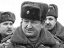 «Батя»: за что солдаты так прозвали генерала Трошева