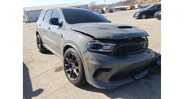 Разбившийся Dodge Durango SRT Hellcar выставили на продажу