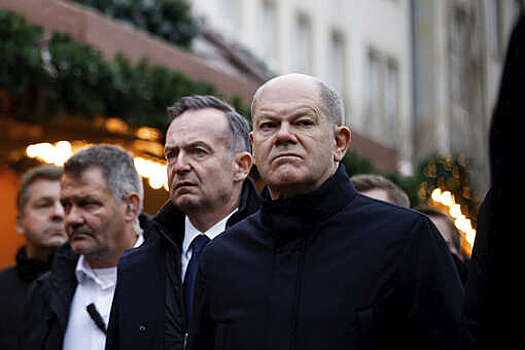 Канцлер ФРГ Шольц приехал в Магдебург, где автомобиль сбил людей на ярмарке