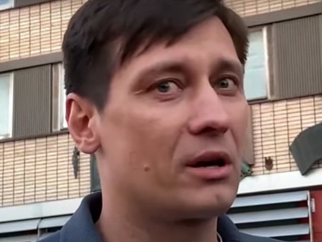 Неугодных выдавливают