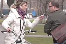 Украинская журналистка остановила прохожего на улице и получила внезапный ответ