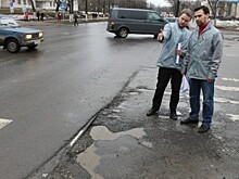 Активисты ОНФ продолжают поиски «убитых» дорог в Вологде