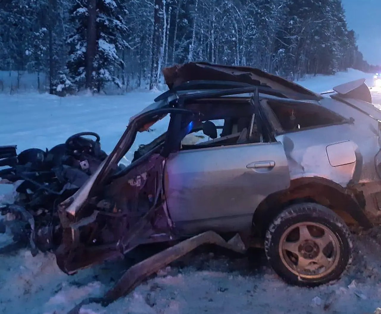 Три человека погибли в ДТП с грузовиком на российской трассе