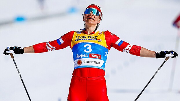 Лыжница Непряева обыгрывает всех подряд в межсезонье. Большунов много проиграл Нисканену