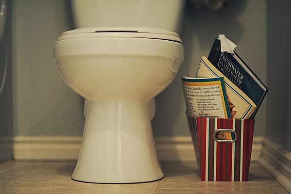 Как найти утечку в туалете и устранить ее | ecomamochka.ru