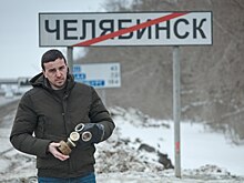 Зеленый снег напугал жителей Челябинской области