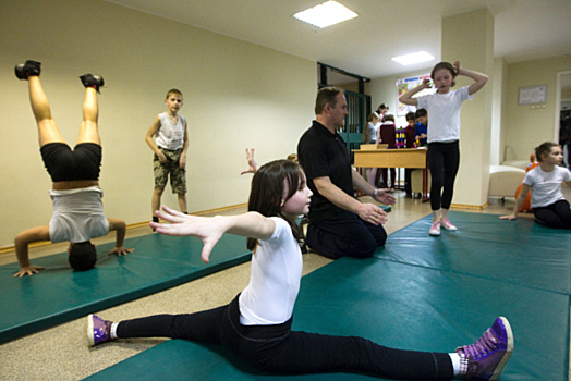 «Из физруков в танкисты»: В Госдуме объяснили смысл мобилизации школьных учителей