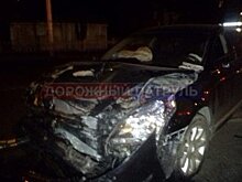 В Уфе в ДТП беременную девушку зажало в загоревшейся машине