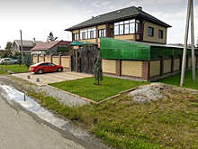 Екатеринбуржец потерял коттедж и остался на улице с женой и двумя детьми