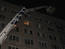 Более 100 жильцов многоэтажного дома в Барнауле эвакуировали из-за пожара