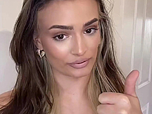 Продавщица раскрыла неприятную правду о работе в магазине Pandora