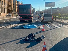 В Санкт-Петербурге самосвал насмерть переехал мужчину на самокате