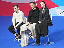 Анна Щербакова, Роман Костомаров, Михаил Коляда — ведущие Первого канала на этапе Гран-при России в Магнитогорске