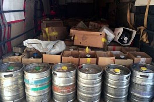 Более 6500 литров пива изъяли из незаконного оборота в Азовском районе